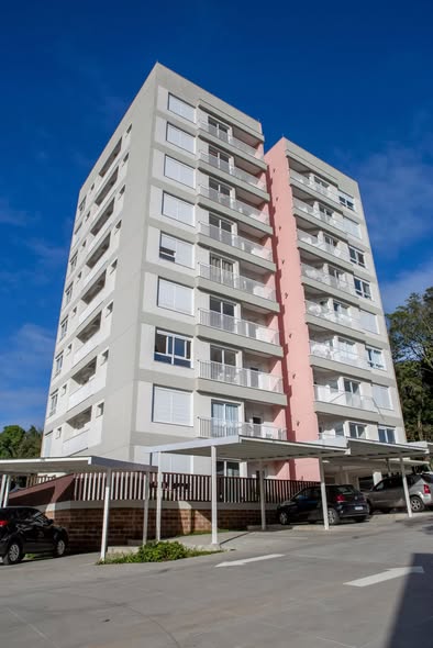 Casa 2 Dormitórios (2 Suítes) 83m² - Centro