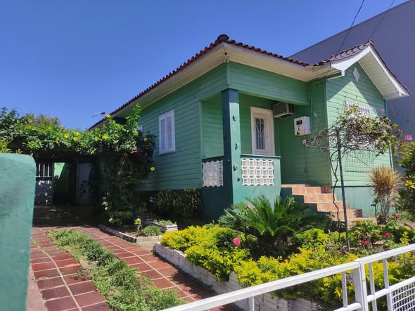 Chalé Residencial - Bairro Goiás